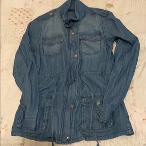 Lightweight jean jacket